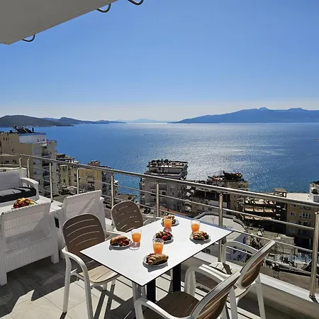 Wonderful Sea View 030